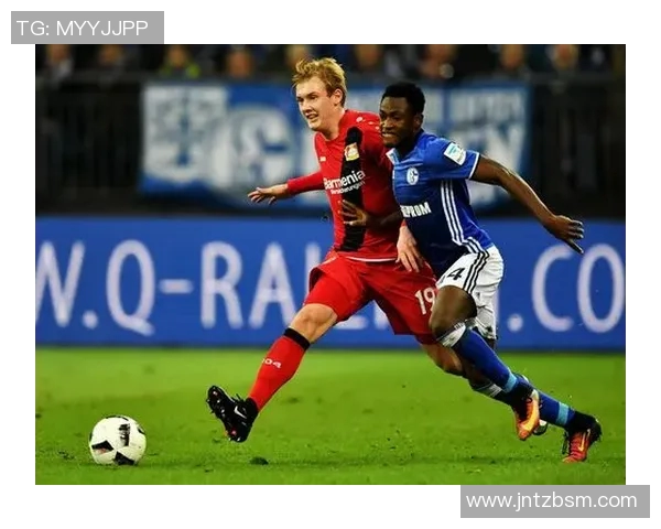 沙尔克04遭遇德甲三连败，主场负于勒沃库森，危机临头